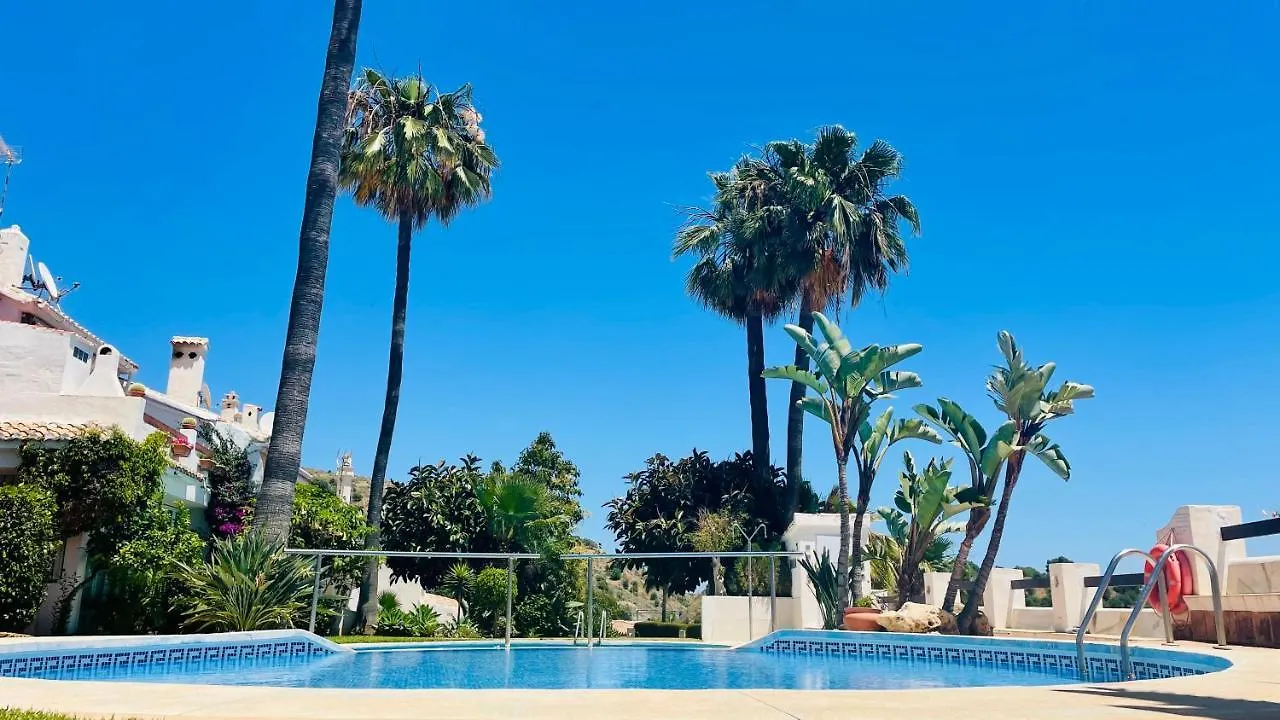 Modern Garden Apartment With A Fantastic Sea View And A Private Garden Sitio de Calahonda Spanien